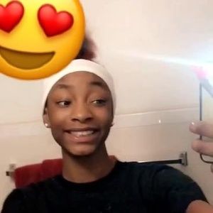 Meet your Posher, Jadaa